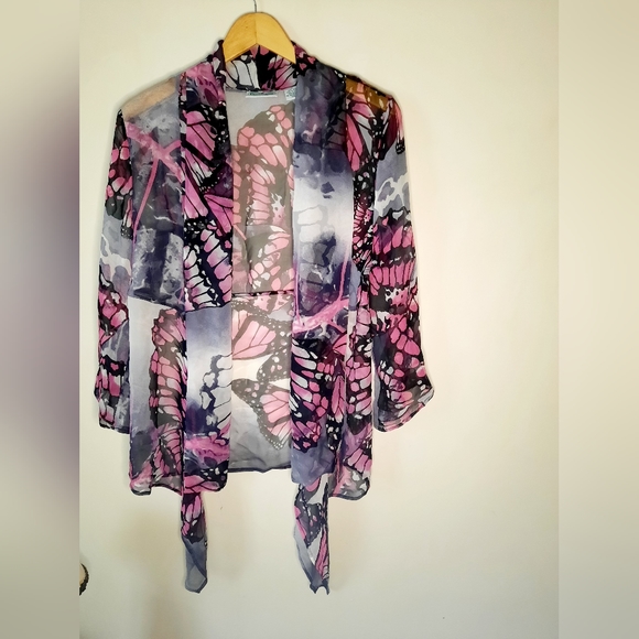 100% Silk Butterfly Cardigan - Picture 9 of 9